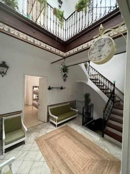 Casa Palacio Del Siglo XVIII En Centro Sevilla Exteriör bild